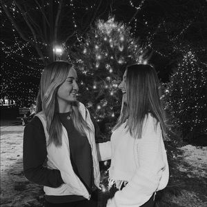 Meet your Posher, Ava